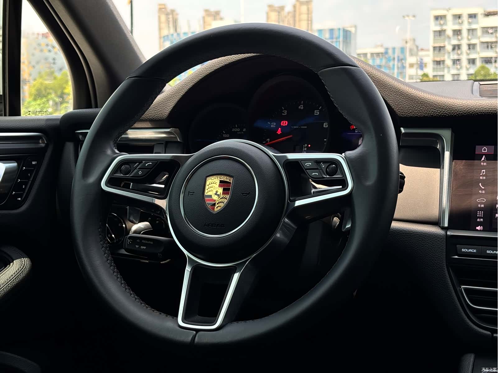 Porsche Macan, 2021 21