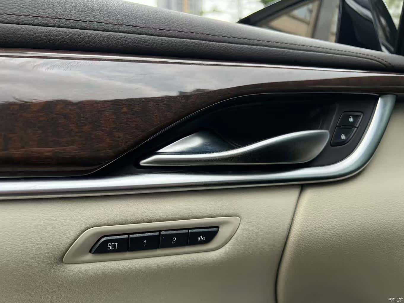 Cadillac XTS, 2013 20