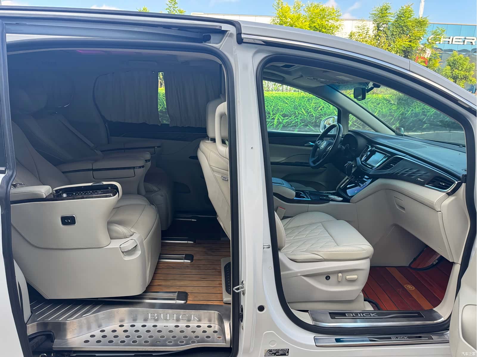 Buick GL8, 2019 15