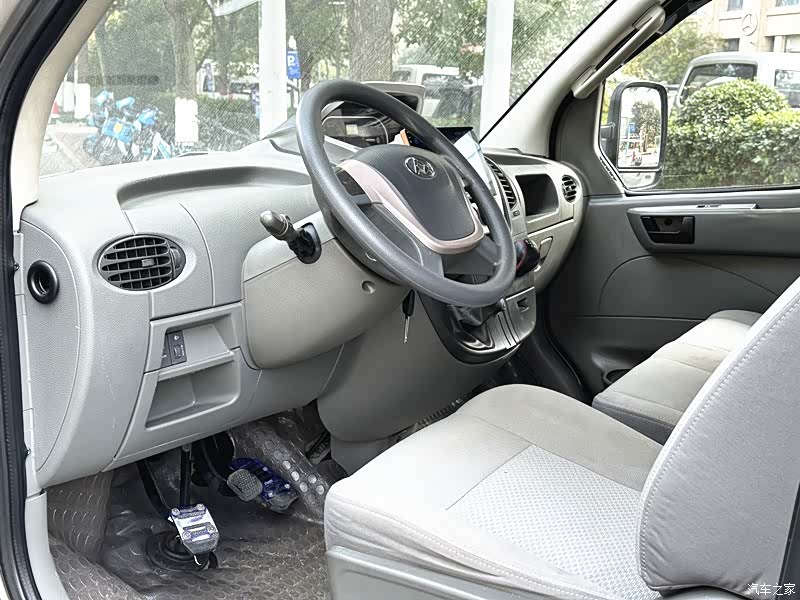 Maxus V80, 2017 7