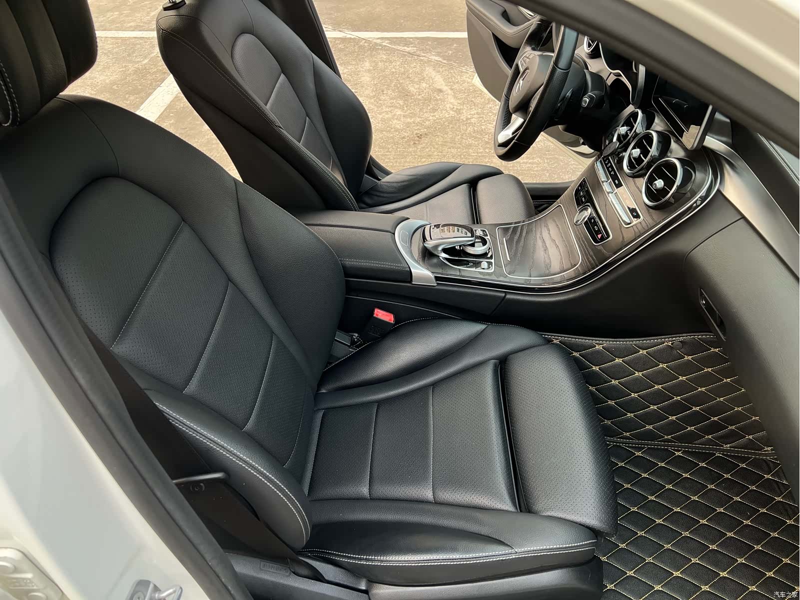 Mercedes-Benz C-Class, 2017 8