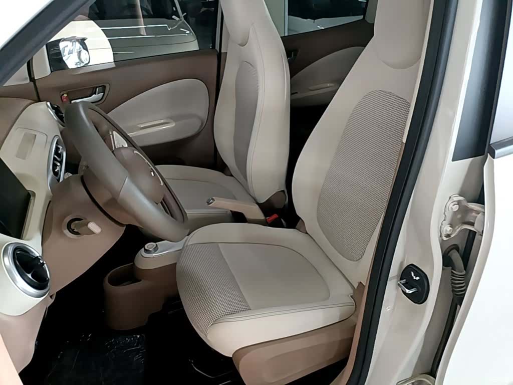 Wuling MINIEV, 2025 15