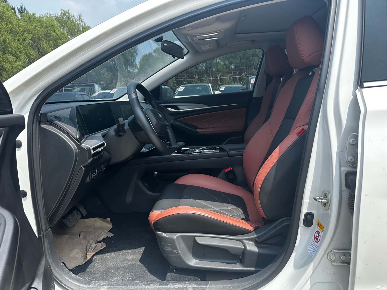 Changan Eado, 2022 13