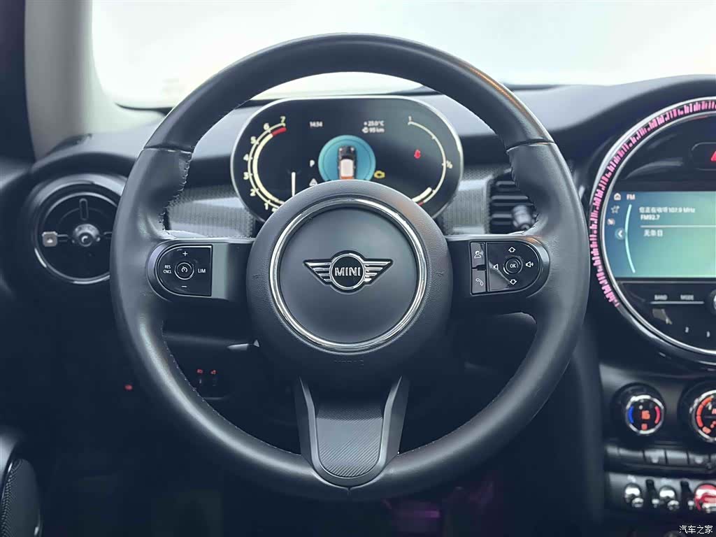Mini Cooper, 2022 23
