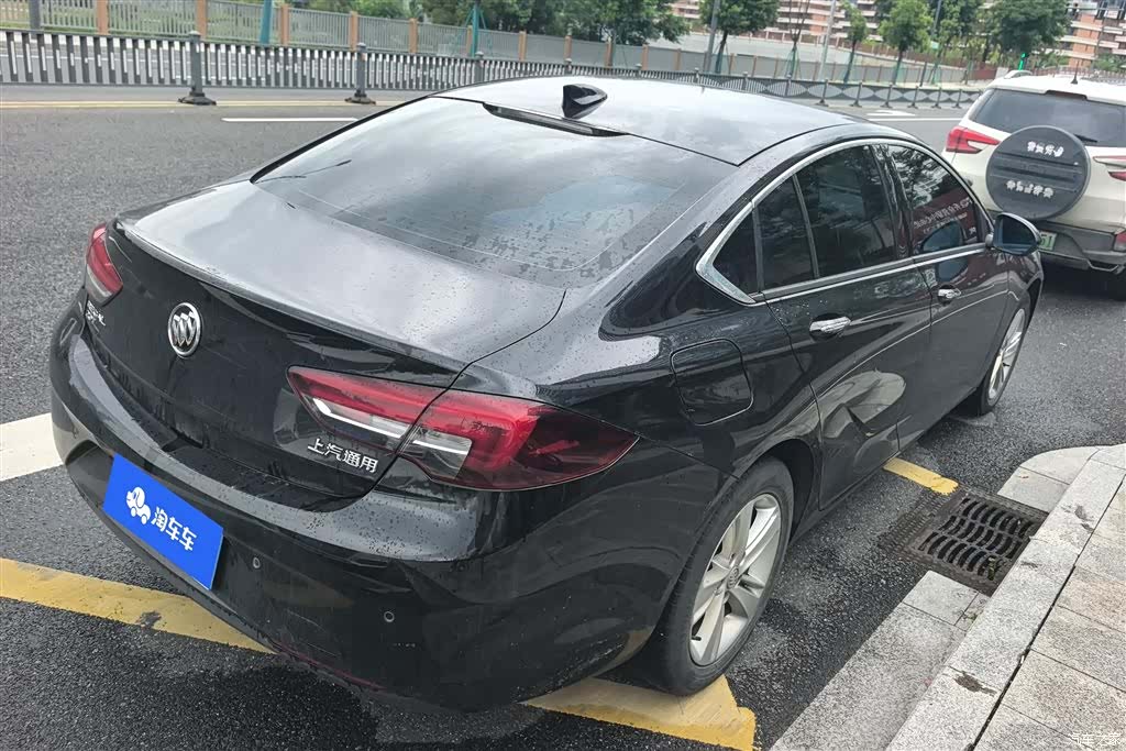 Buick Regal, 2020 3