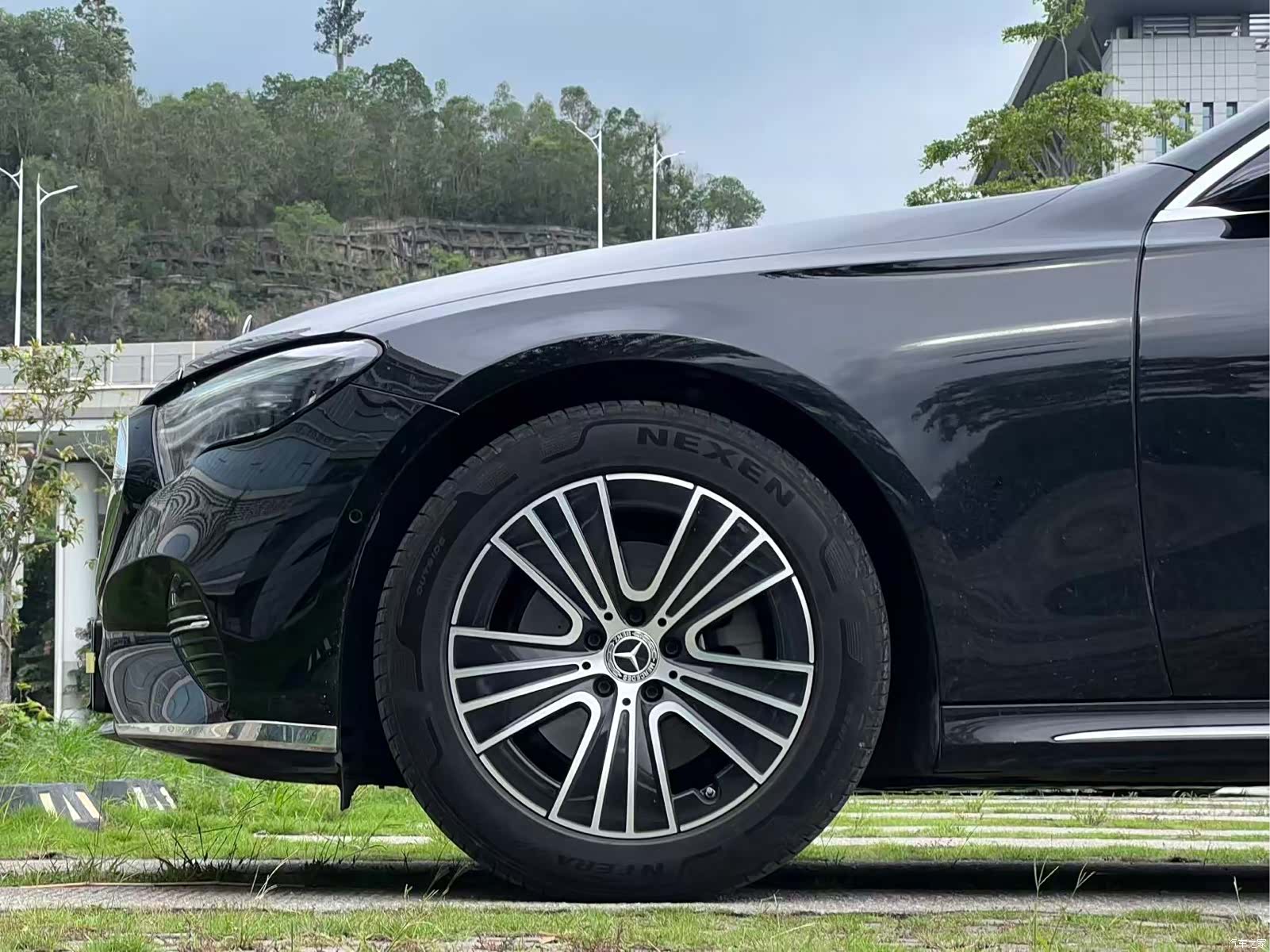 Mercedes-Benz E-Class, 2025 9