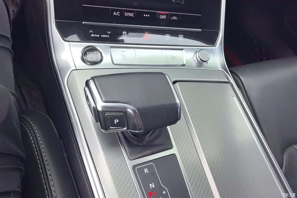 Audi A6L, 2022 16