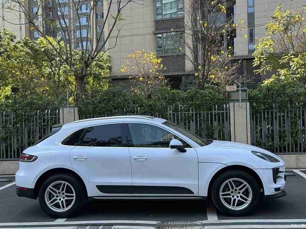 Porsche Macan, 2019 10