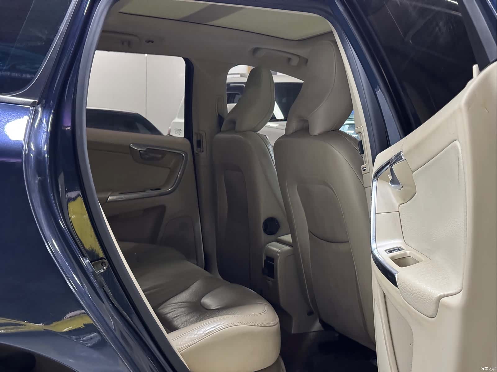Volvo XC60, 2012 9