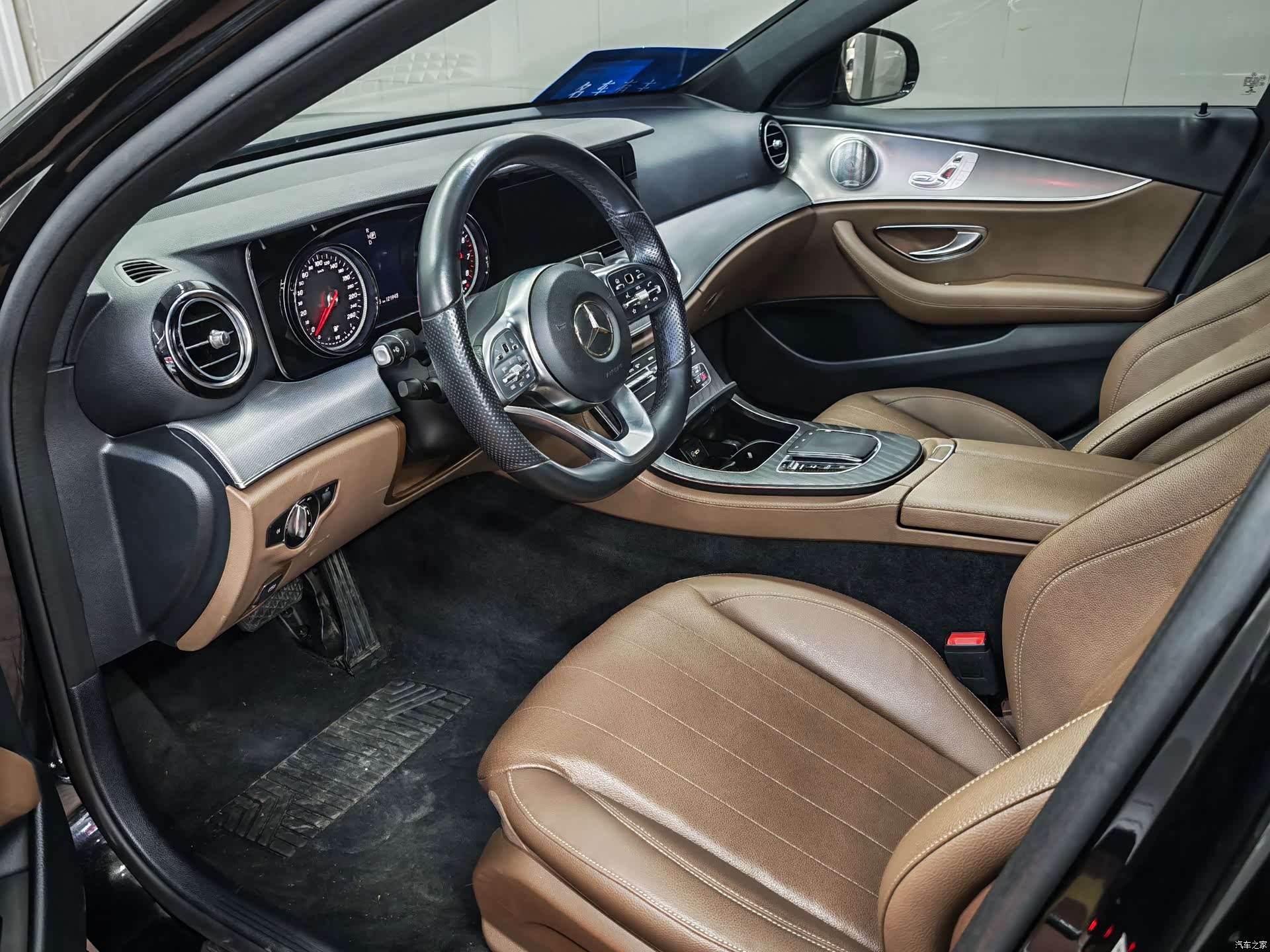 Mercedes-Benz E-Class, 2018 14
