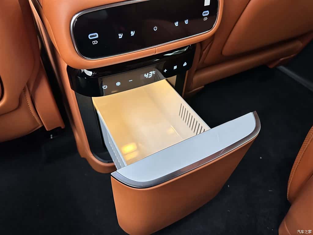 Geely M9, 2025 15