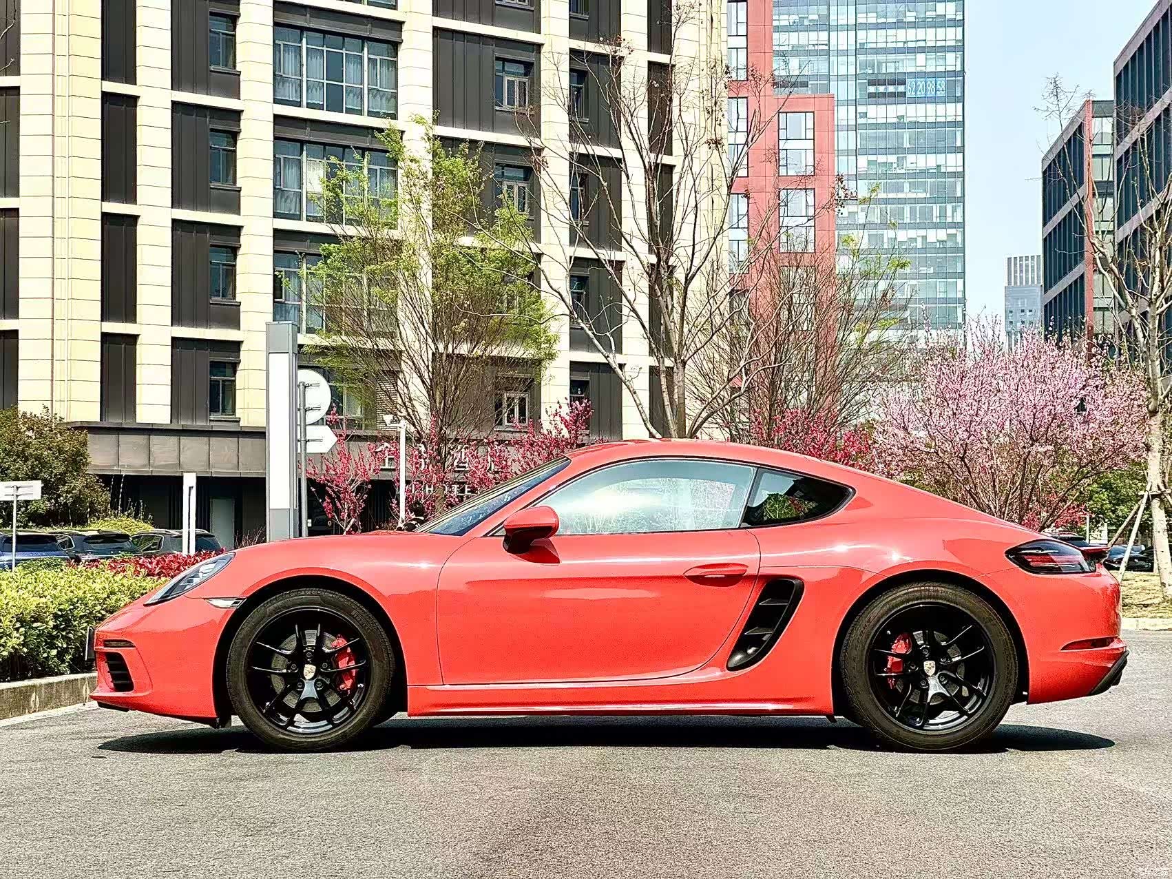 Porsche Cayman, 2018 14