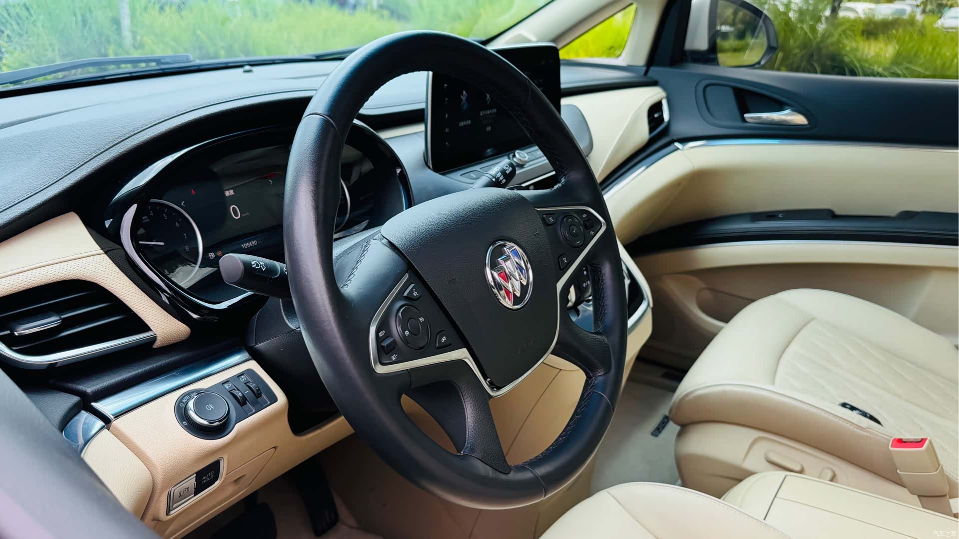 Buick GL8, 2023 8