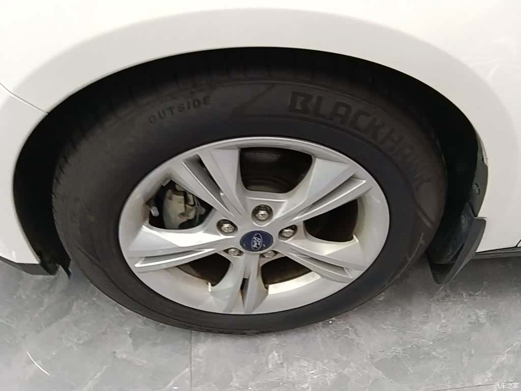 Ford Focus, 2016 23