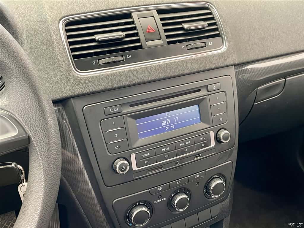 Skoda Yeti, 2016 10