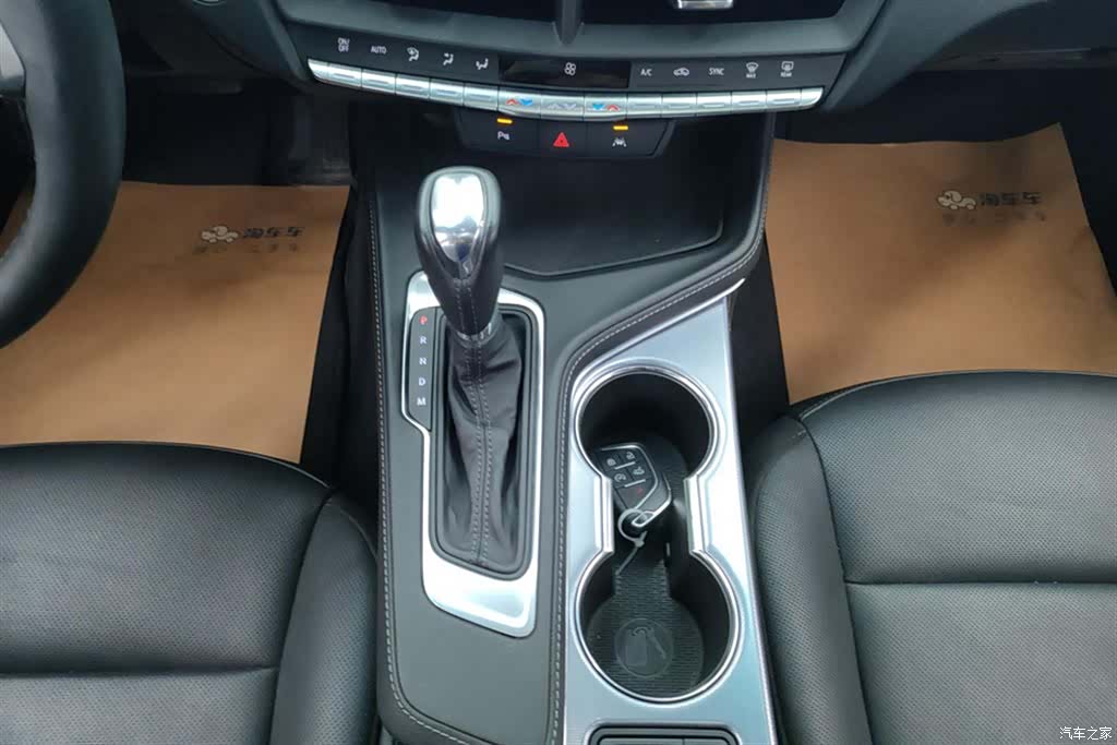 Cadillac CT4, 2024 16