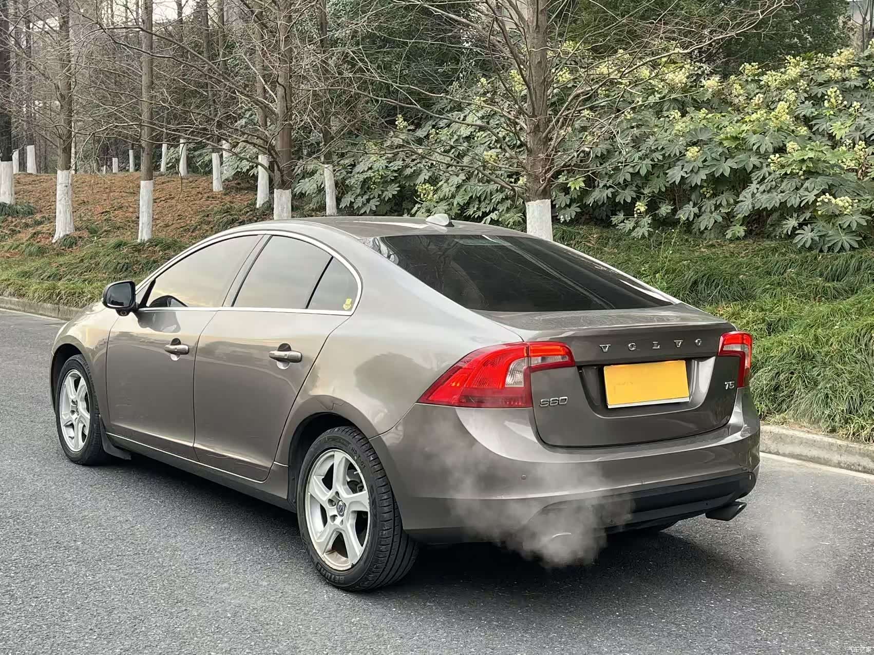 Volvo S60, 2012 все фото