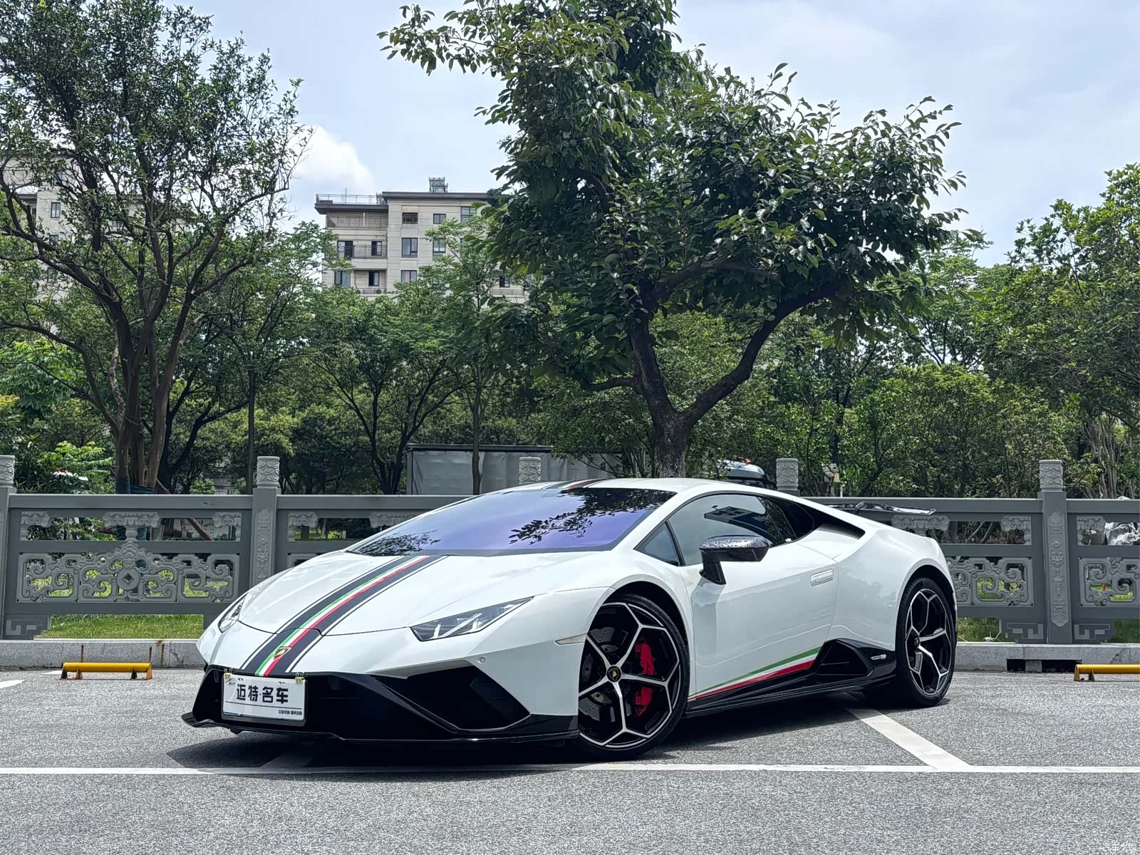Lamborghini Huracán, 2021 1