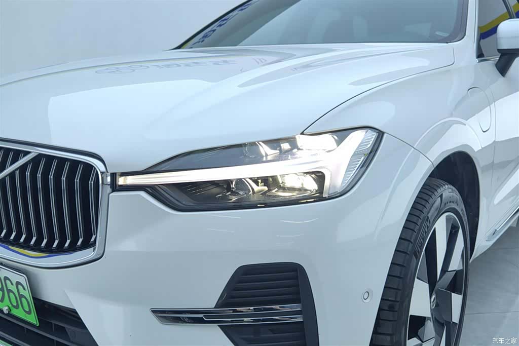 Volvo XC60, 2024 все фото