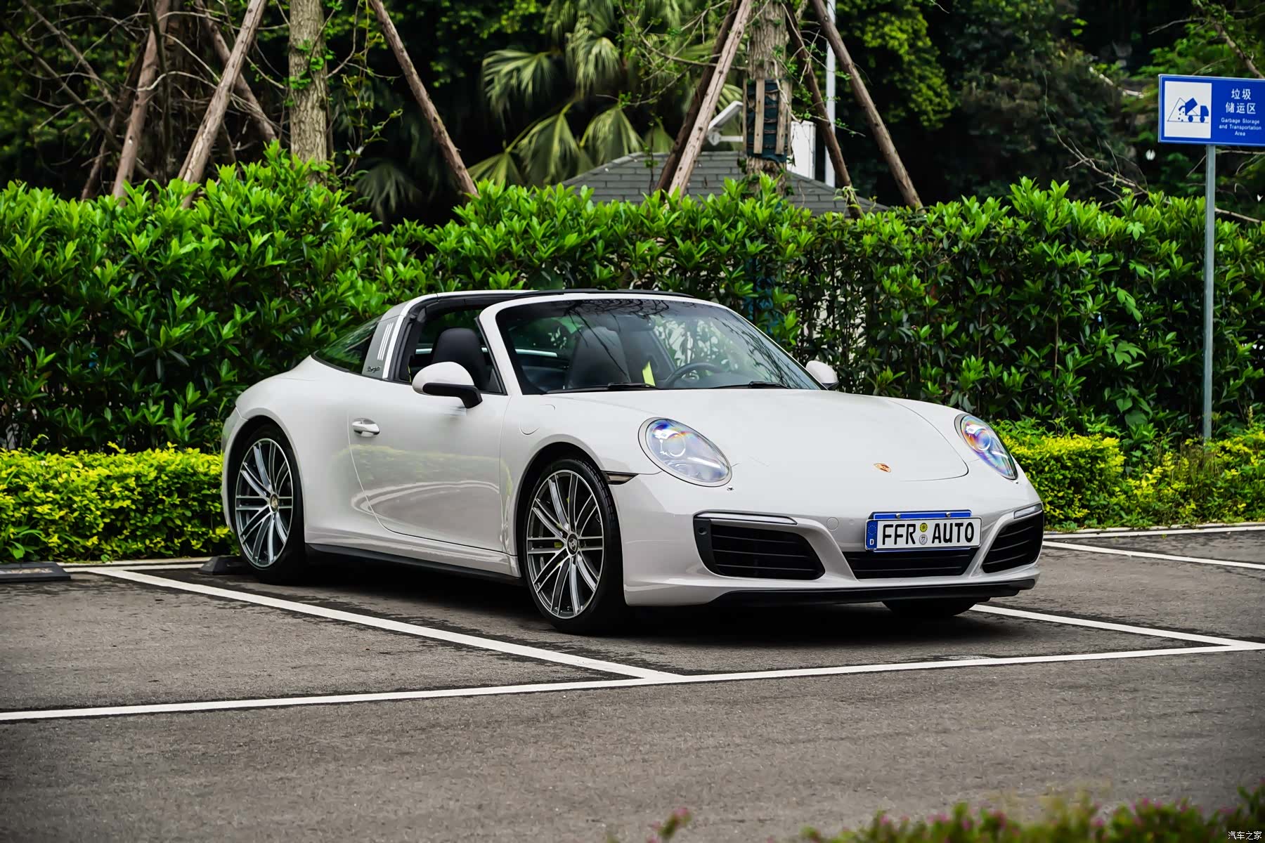 Porsche 911, 2019 10