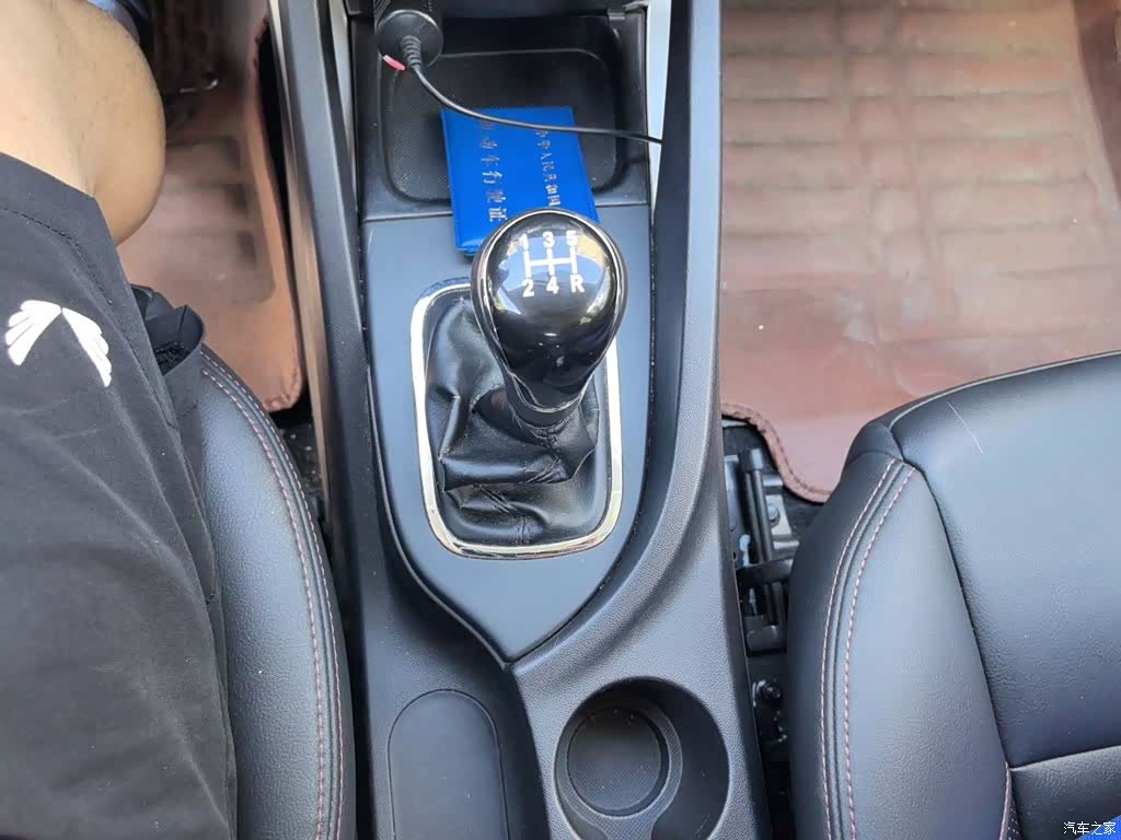 Changan CS35, 2016 10