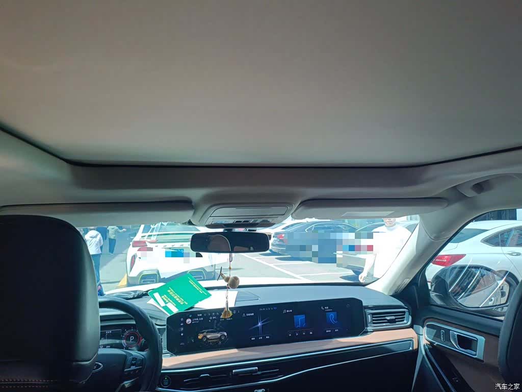 Ford Explorer, 2022 9