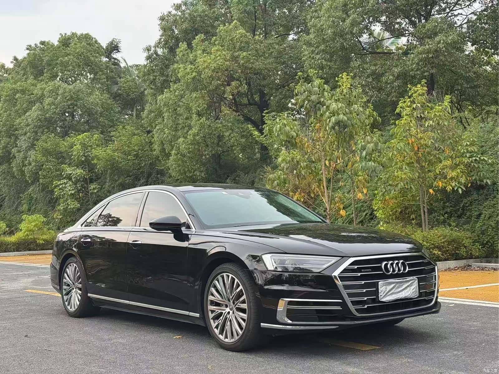 Audi A8L, 2021 3