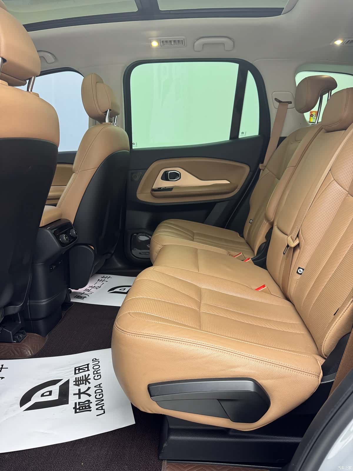 NIO ES8, 2019 8