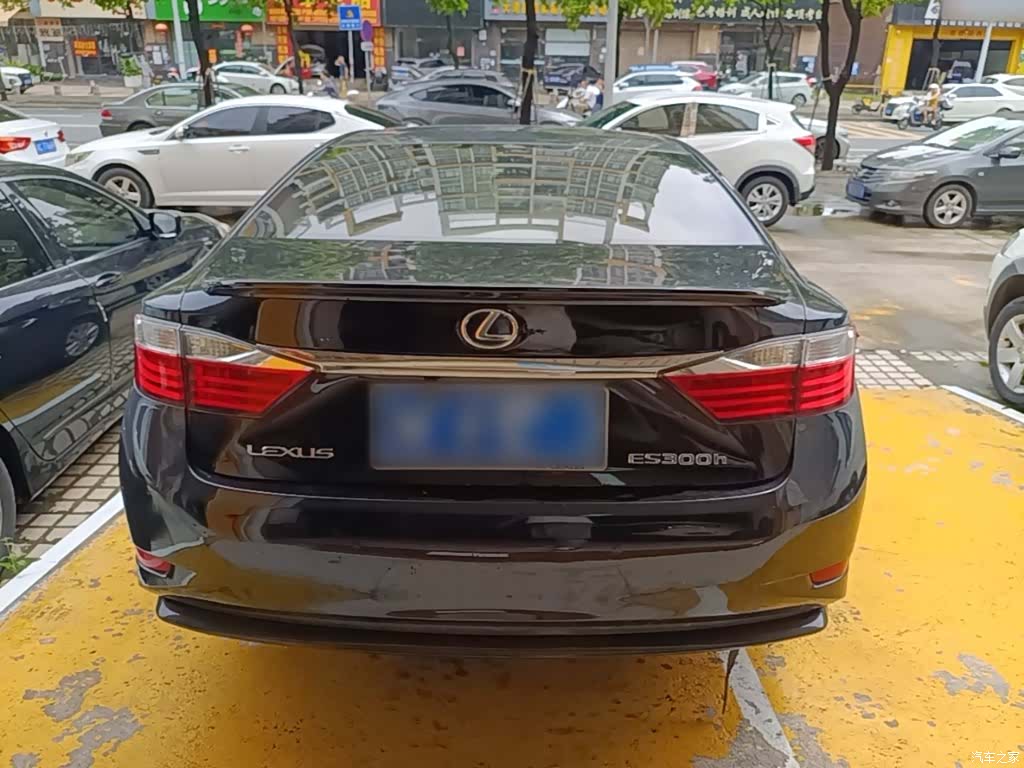 Lexus ES, 2015 6
