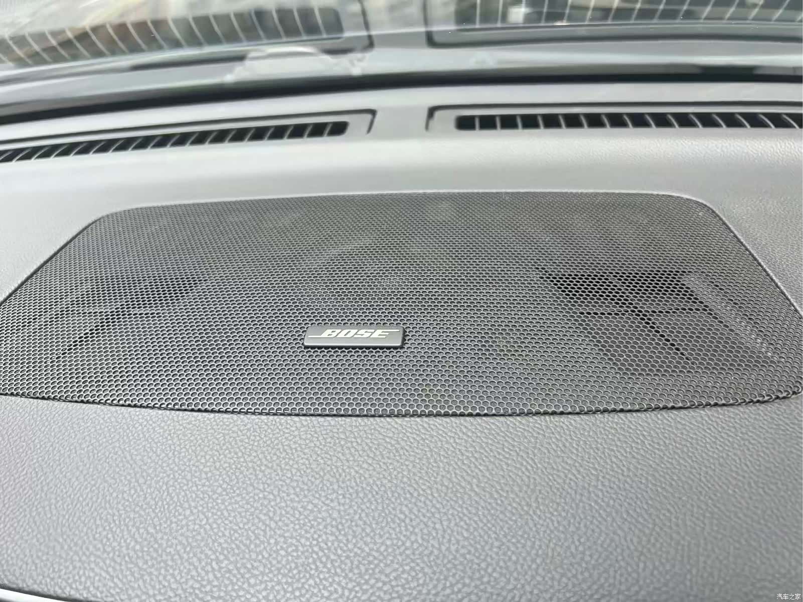 Infiniti Q70, 2016 12