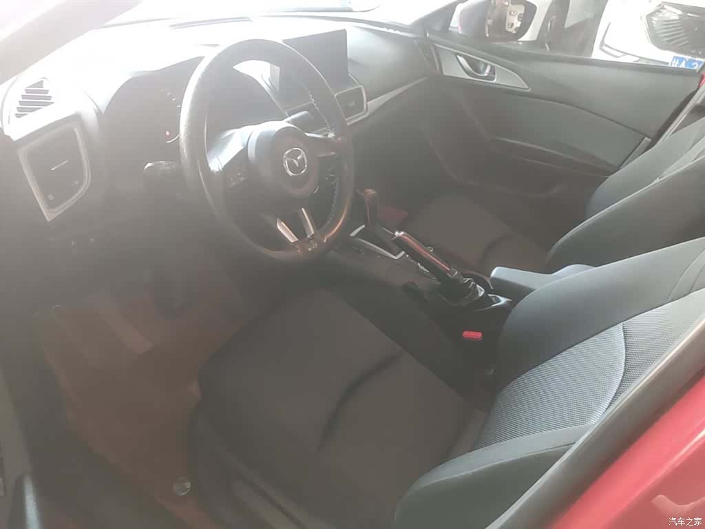 Mazda Mazda3, 2017 22