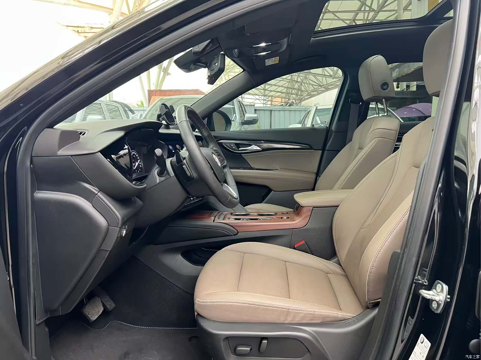 Buick Envision Plus, 2024 3