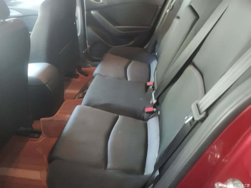 Mazda Mazda3, 2017 24