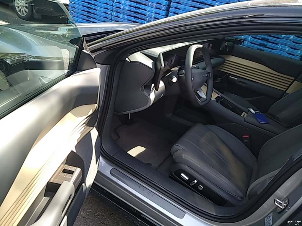 Audi E5, 2026 16