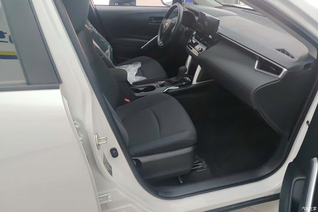 Toyota Corolla, 2026 8