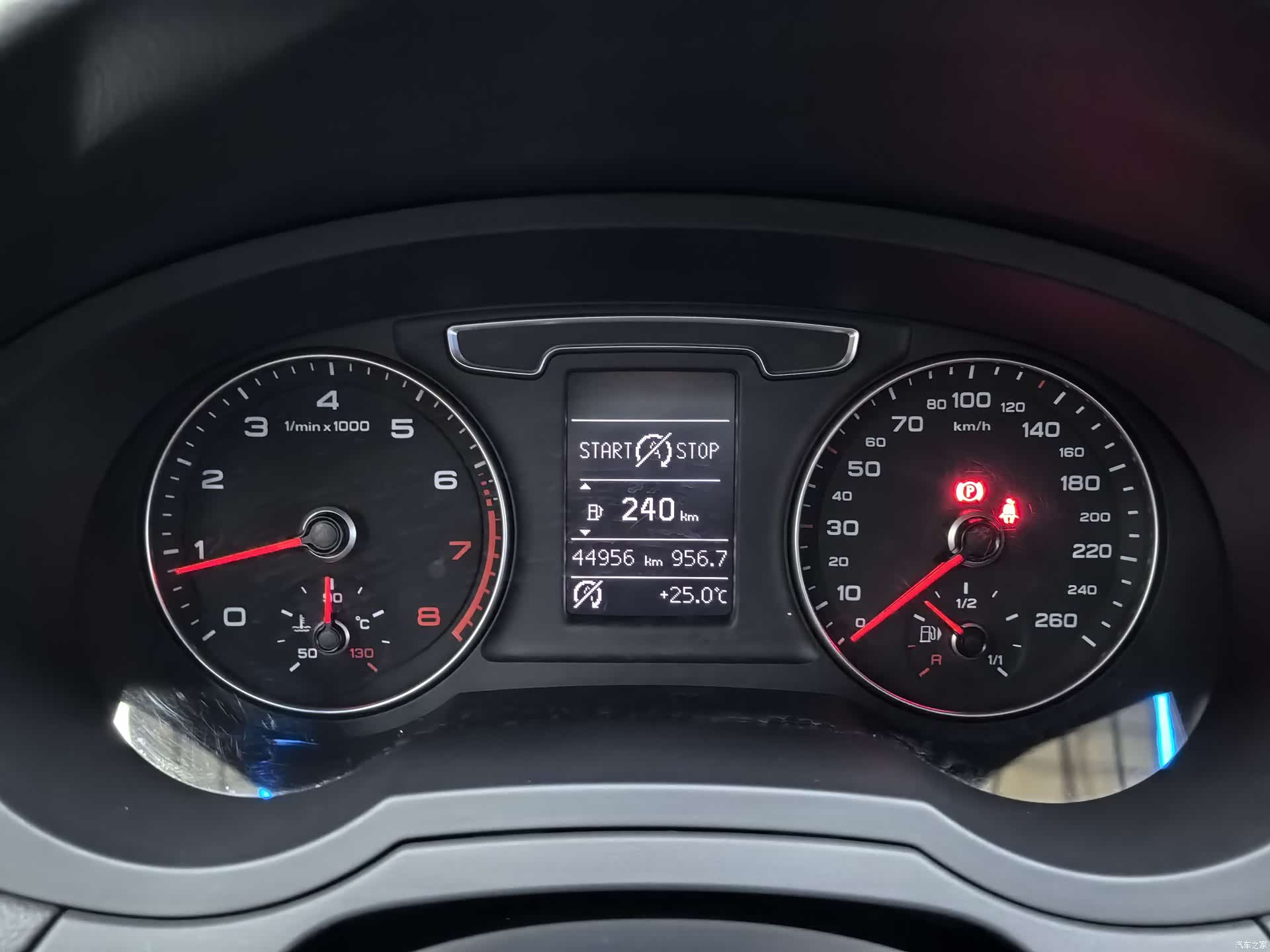 Audi Q3, 2019 13
