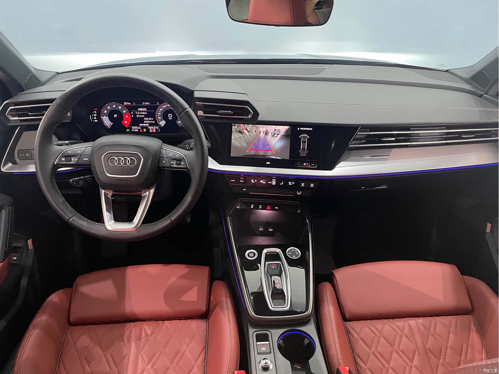 Audi Flying Spur, 2025 14