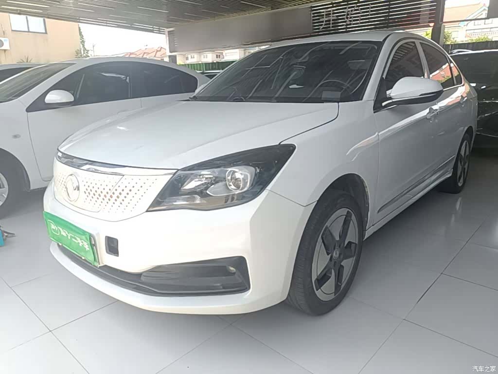 DongFeng E70, 2022 1