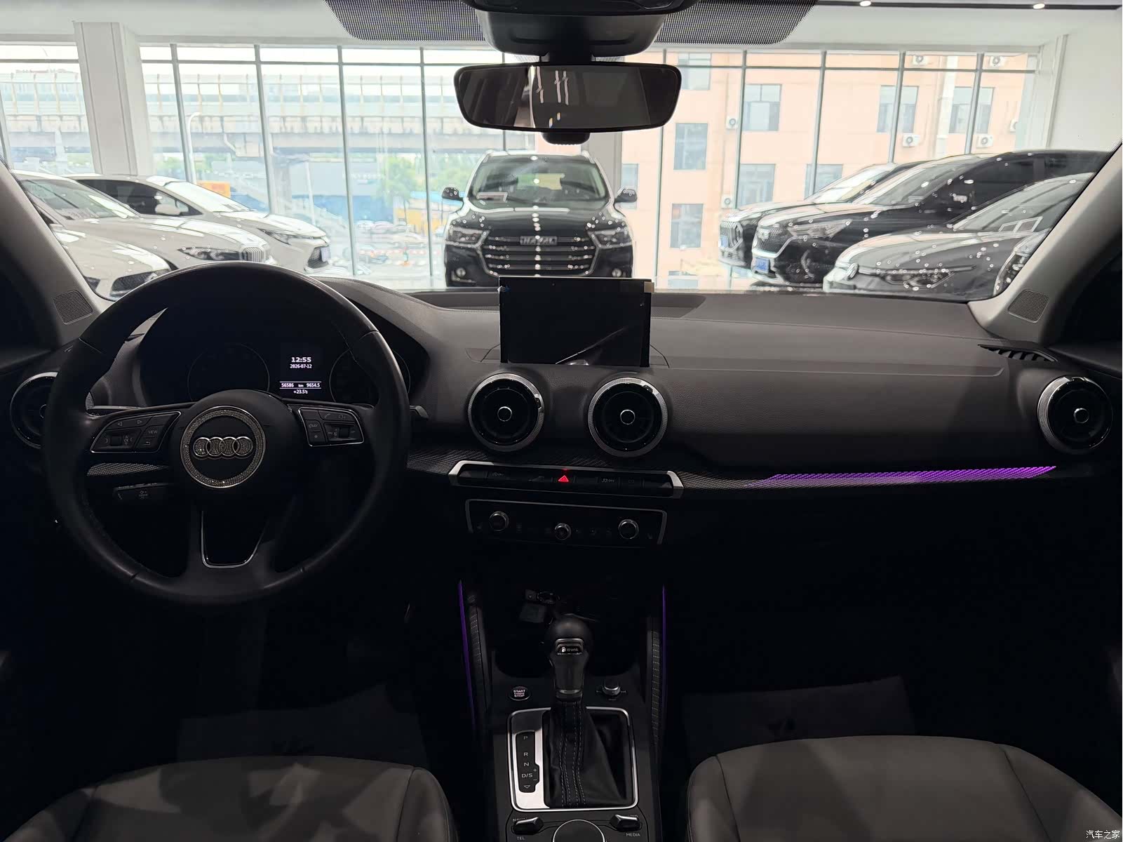 Audi Q2L, 2023 18