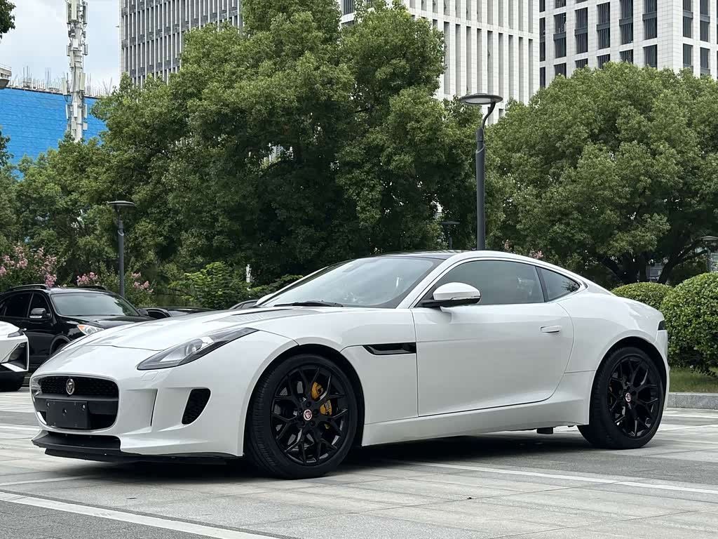 Jaguar F-Type