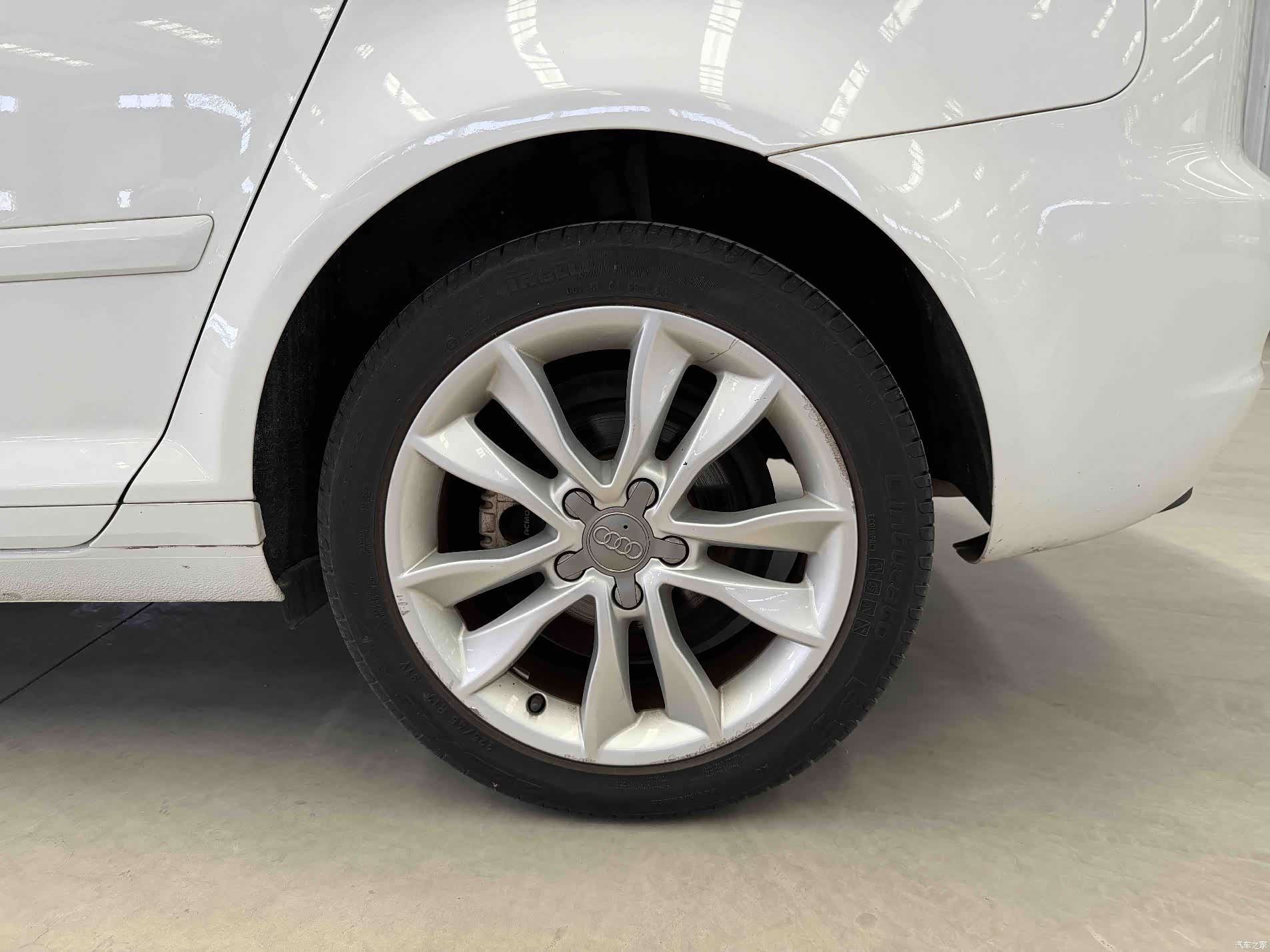 Audi A3, 2011 все фото