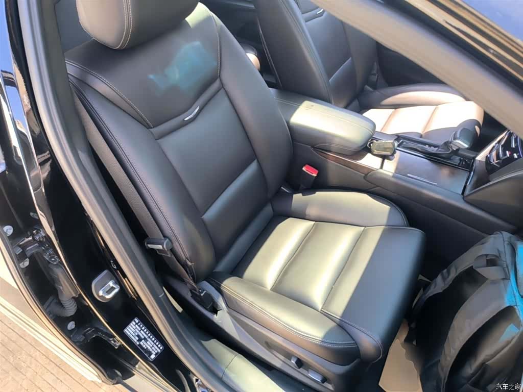 Cadillac XTS, 2019 24