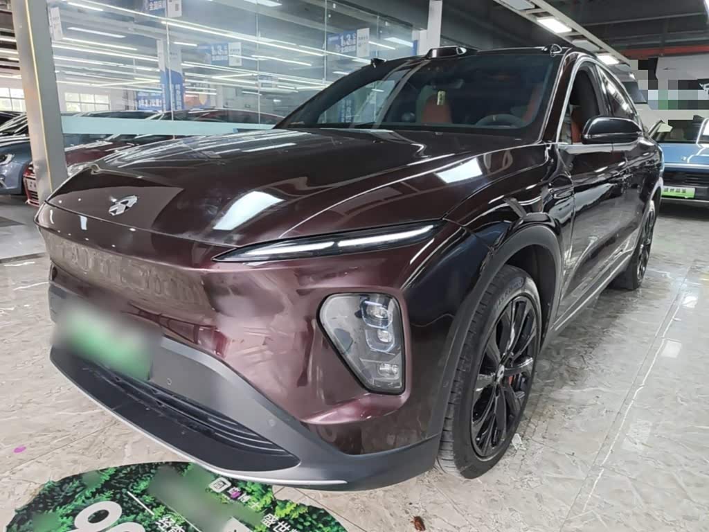 NIO EC7