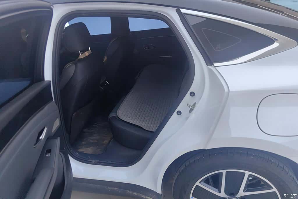 BYD Qin, 2025 11