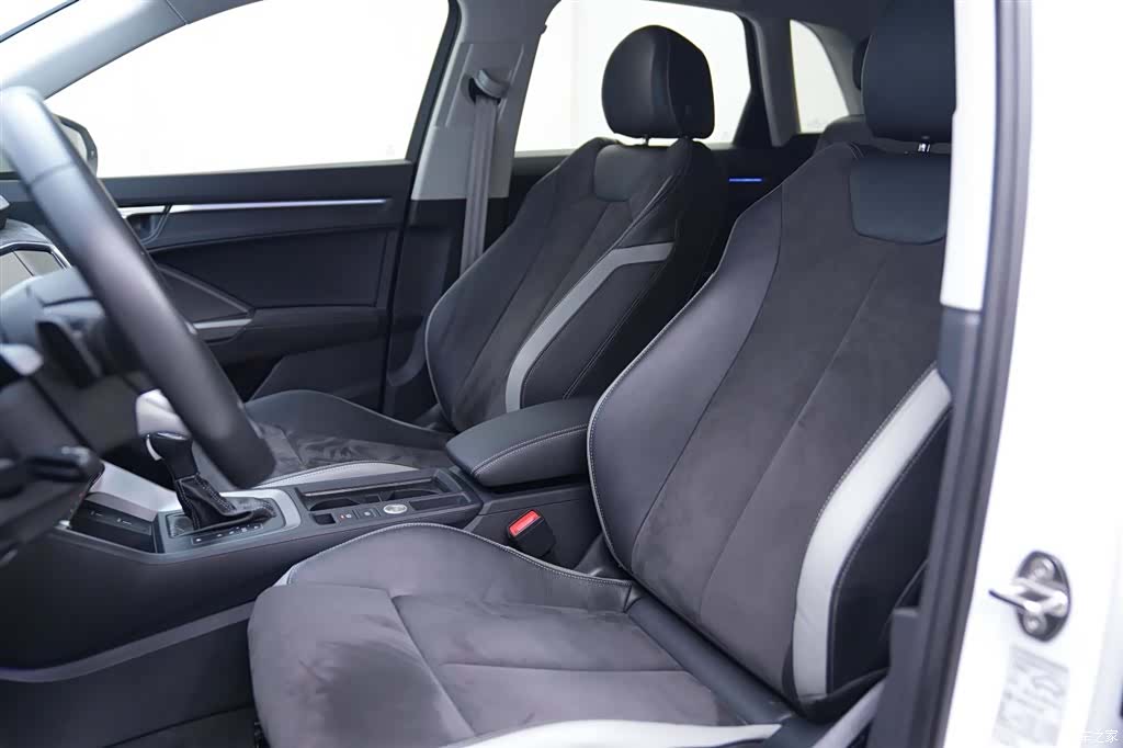 Audi Q3, 2020 7
