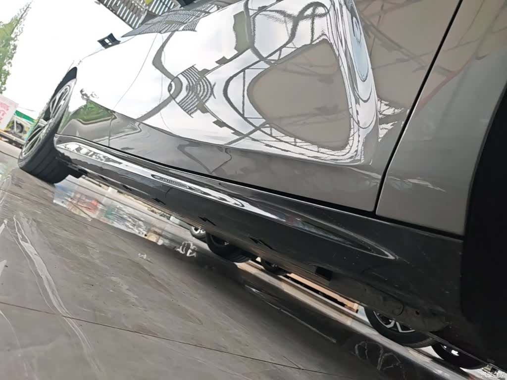 Geely E8, 2025 21