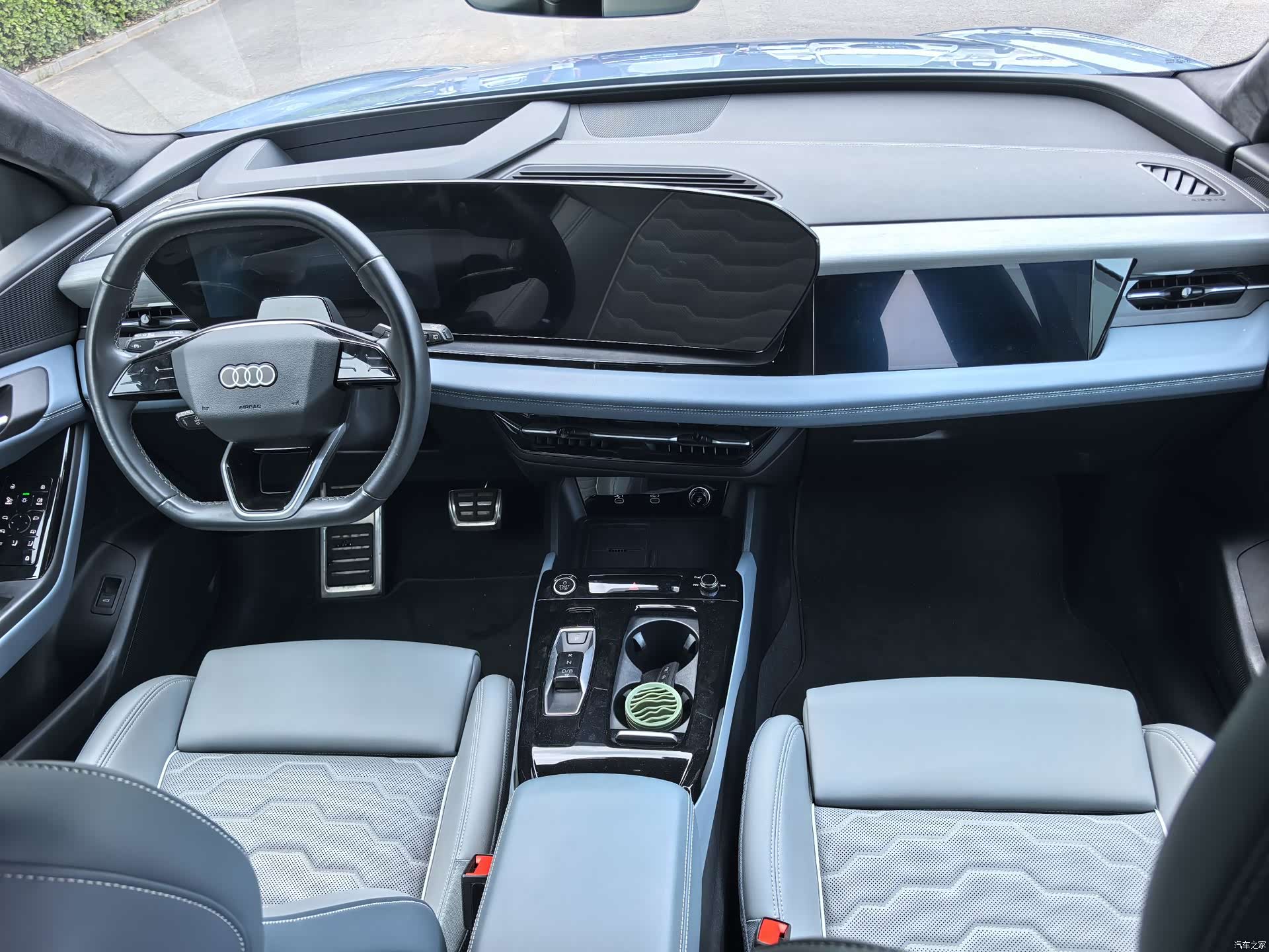 Audi e-tron, 2025 6