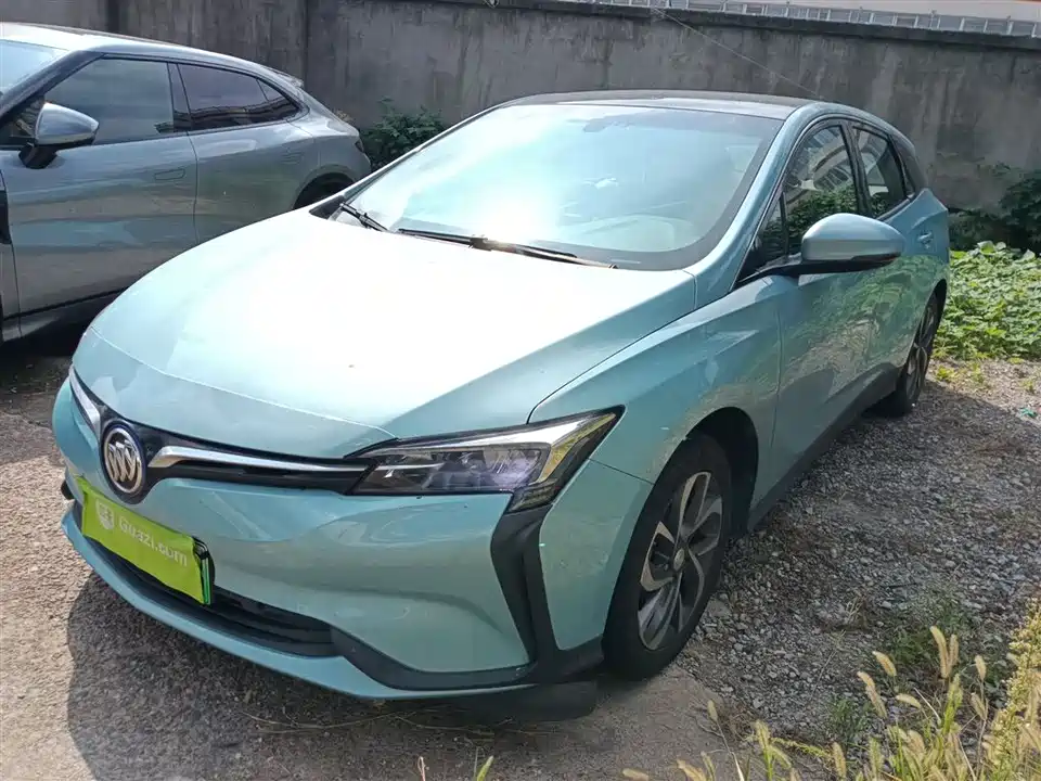 Buick Slightly blue 6