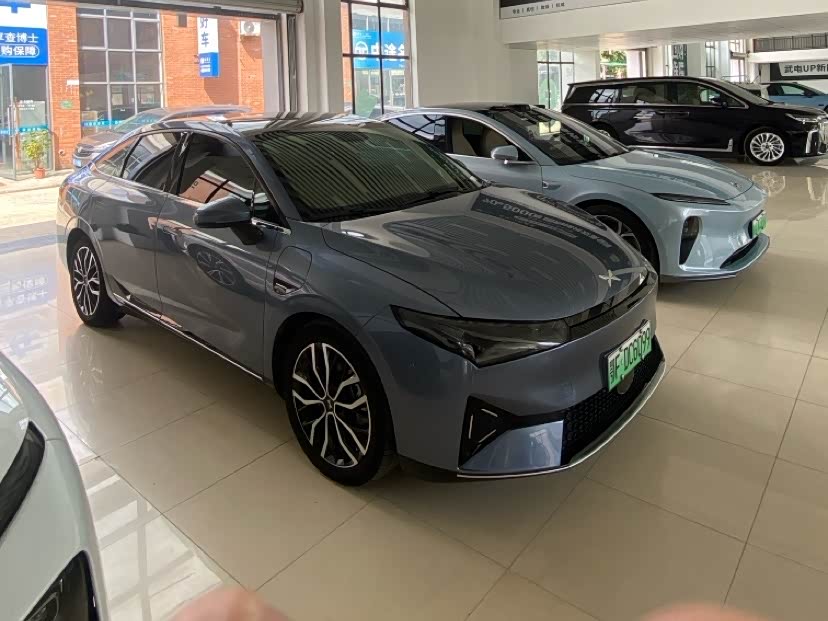 XPENG P5