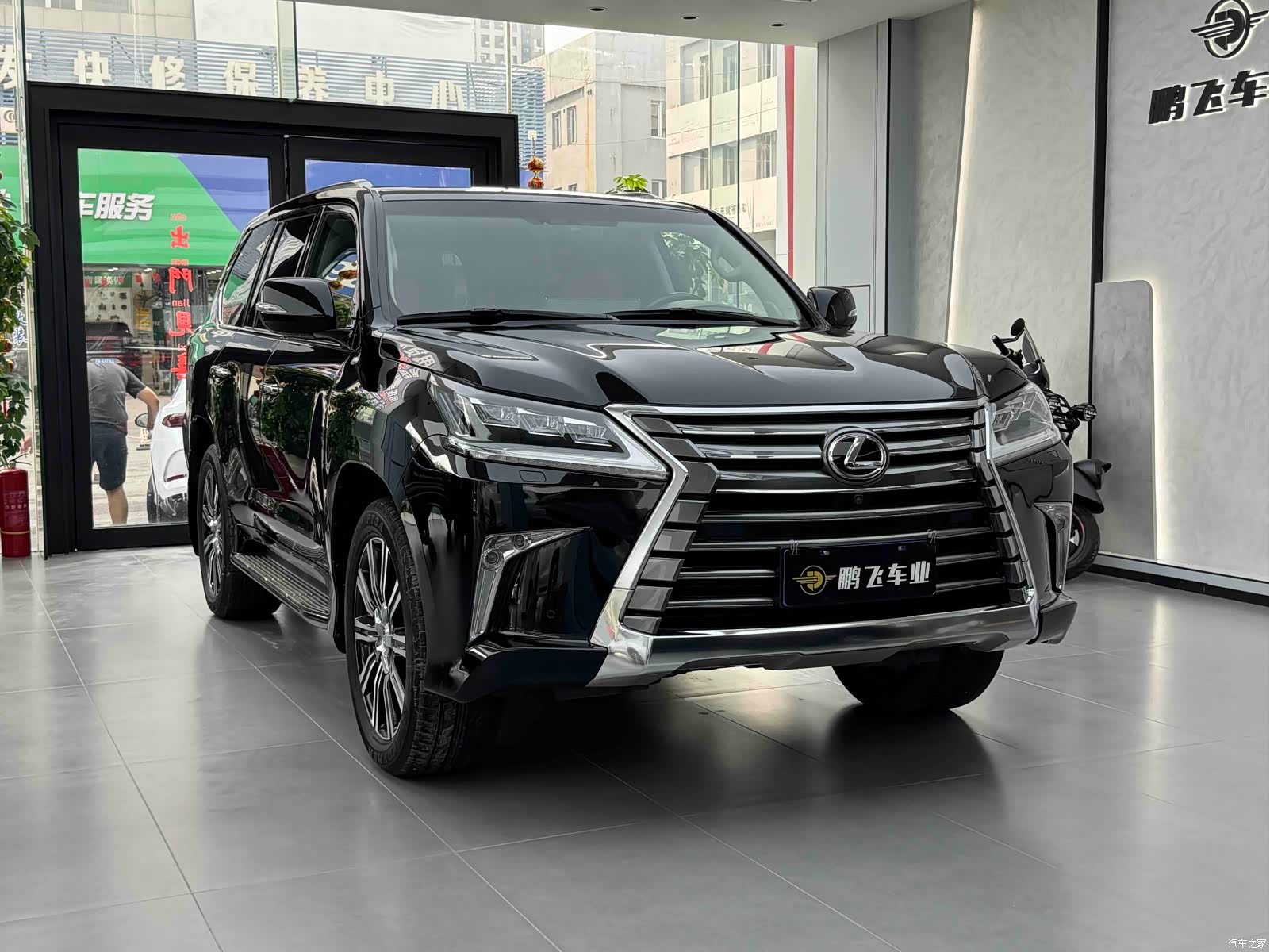 Lexus LX, 2019 6